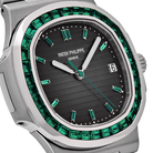 Nautilus 40mm 5711/113P-001 Platinum Charcoal Gray Dial Emerald Bezel
